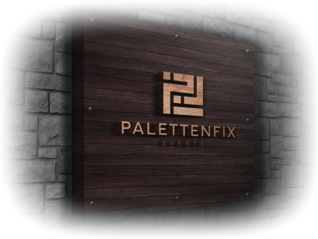 Mockup aus der Logo-Präsentation: Holzschild mit Palettenfix-Logo an einer Steinwand, die in den dunklen Grund ausläuft.